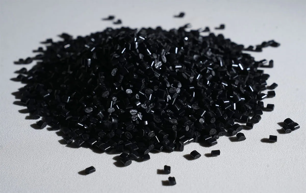 Random Plastic cung cấp đa dạng dòng hạt nhựa PC.