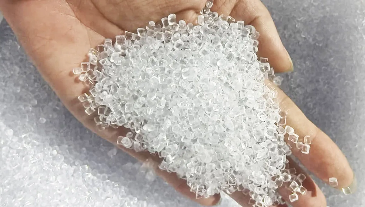 Hạt nhựa PC trong suốt.